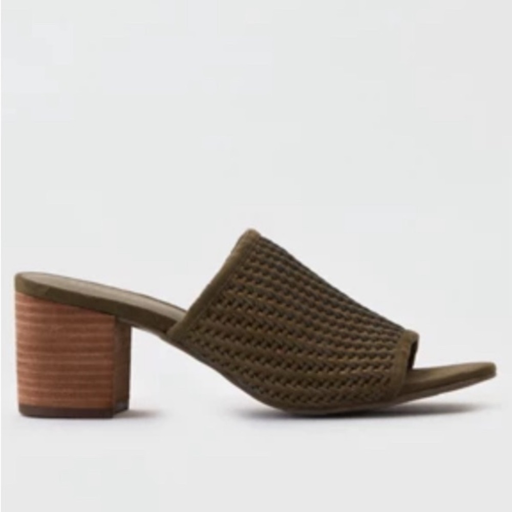 American Eagle Olive Woven Women's Mules
